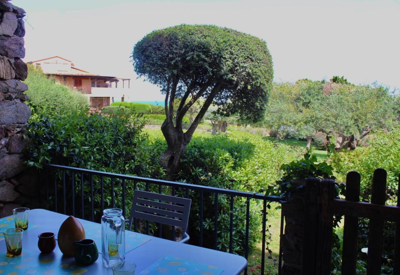 Appartamento Casa vacanze il Corbezzolo - Golfo di Marinella Porto Rotondo Esterno foto