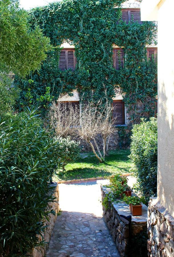 Appartamento Casa vacanze il Corbezzolo - Golfo di Marinella Porto Rotondo Esterno foto