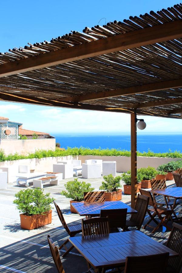 Appartamento Casa vacanze il Corbezzolo - Golfo di Marinella Porto Rotondo Esterno foto